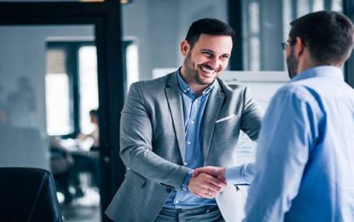 تاثیر زبان بدن بر افزایش اعتمادبنفس