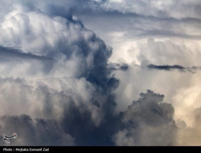آسمان پر ابر بهاری