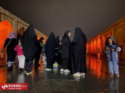 سی و سه پل اصفهان 