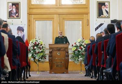 زنده کردن یاد و خاطره شهدای پرواز اردیبهشت