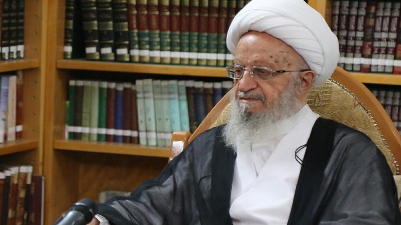  آیت الله مکارم شیرازی از بیمارستان مرخص شد