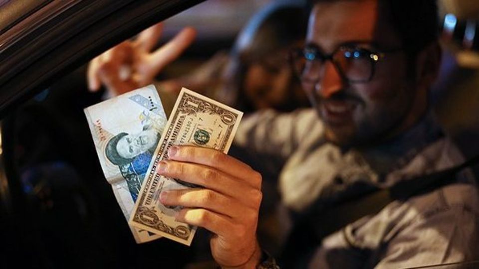 فریب و دروغ‌های بزرگ