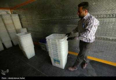 انتقال و آماده سازی صندوق های رای در همدان 