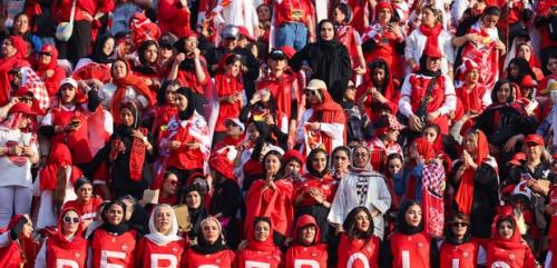 سرمربی ناآشنا روی نیمکت پرسپولیس گذاشته اند