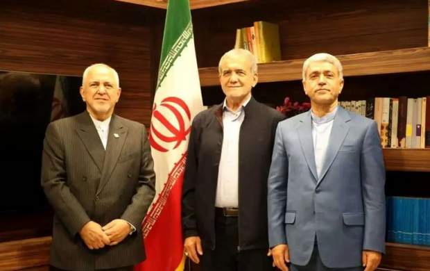 رپرتاژ اصلاح طلبان برای وزیر اقتصاد روحانی