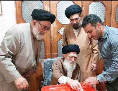 حضور چهره‌ها در پای صندوق رای