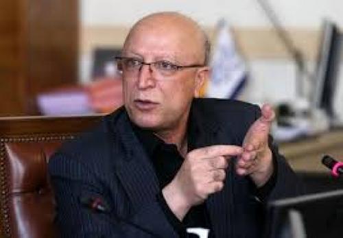  باید در مدارس یک دیپلم داشته باشیم