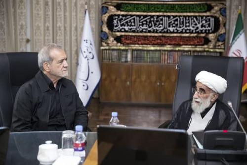 آیت‌الله جنتی به رئیس جمهور منتخب تبریک گفت