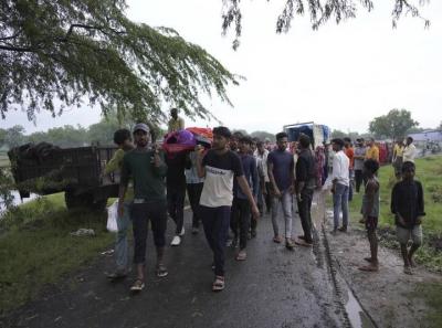 هندی‌ها عزادار قربانیان ازدحام جمعیت