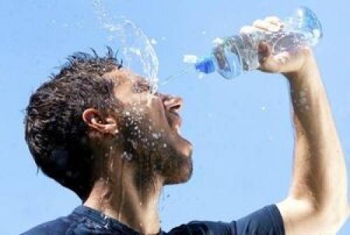 هوا آفتابی است، چتر بردارید