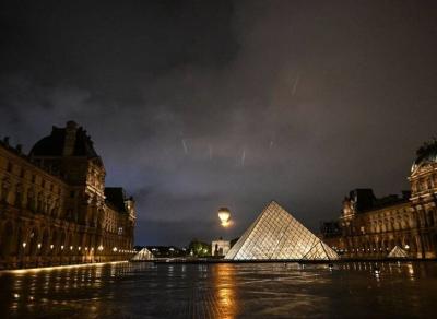 روشن شدن مشعل المپیک 2024