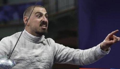  حمله  شمشیرباز گرجستانی به داور زن