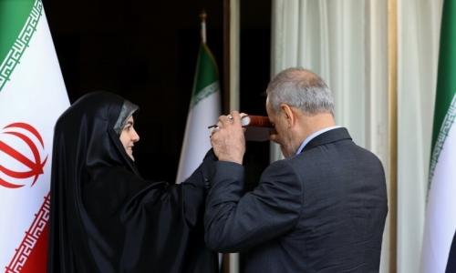  تحویل دفتر کار ریاست جمهوری به «مسعود پزشکیان