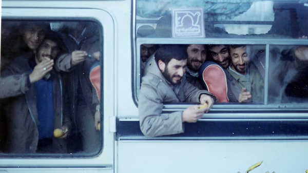 با ترمز اضطراری قطار پرده می‌کشند؟