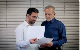 عارف وتو کرد، آذری جهرمی از معاونت پزشکیان باز ماند