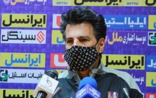 ۲ ستاره استقلال در سوگ فراق مادر