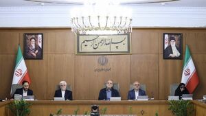  تاکید عارف بر اهمیت تعامل سازنده دولت و مجلس