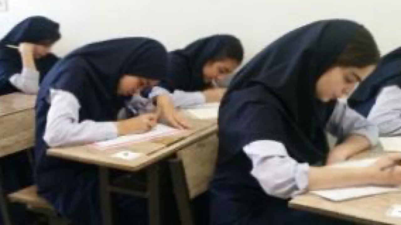  ۹۴۴ هزار نمون برگ هدایت تحصیلی 