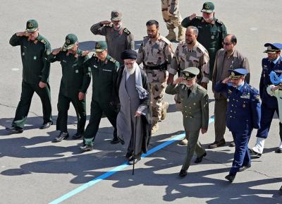 عکس/ فرمانده کل قوا در مراسم دانش‌آموختگی دانشگاه‌ افسری ارتش 