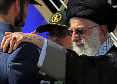 عکس/ فرمانده کل قوا در مراسم دانش‌آموختگی دانشگاه‌ افسری ارتش 