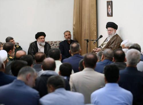 جوانان دوران دفاع مقدس، با تمام وجود در مقابل جنگ روانی دشمن ایستادند
