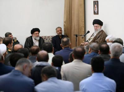  دیدار دست‌اندرکاران کنگره ملی شهدای استان کهگیلویه و بویر احمد با رهبر انقلاب