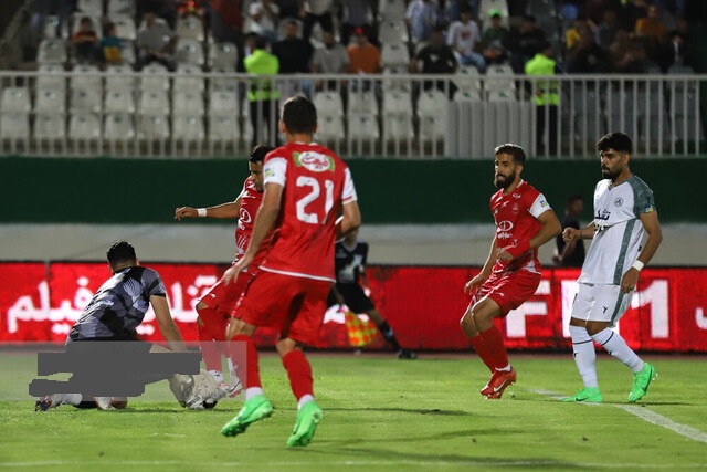 شروع پرسپولیس با توقف در اراک