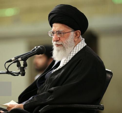 پاسخ رهبر انقلاب به نامه جالب و رمزی یکی از رزمندگان اسیر در بند صدام به ایشان