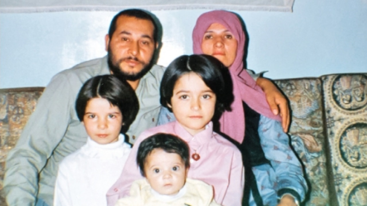ضد انقلاب همسرم را زنده سوزاند و شهید کرد 