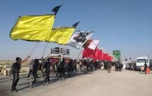 زائران پیاده‌روی اربعین جوراب ضخیم بپوشند