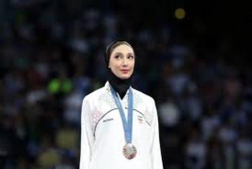 اولین استوری مبینا نعمت زاده