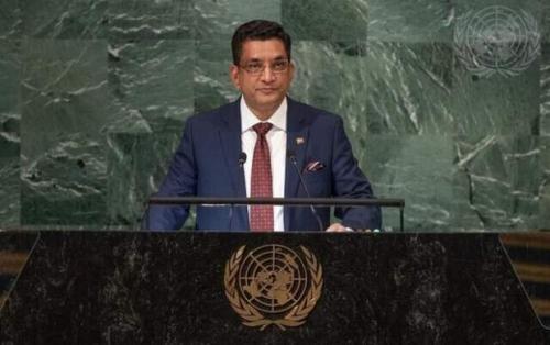 تبریک وزیر خارجه سریلانکا به عراقچی