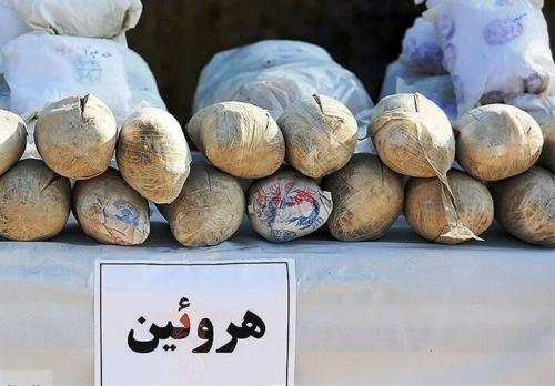کشف ۶۱ کیلوگرم مواد مخدر  از یک خودرو 