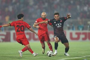  نبرد ارتش سرخ ها بین تراکتور و پرسپولیس برنده نداشت