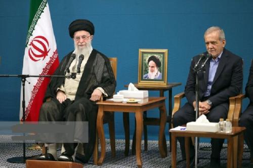  اولویت فوری حل مسئله گرانی و تورم است