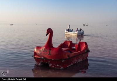  مسافران تابستانی دریاچه ارومیه 