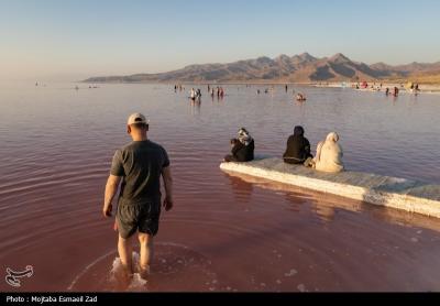  مسافران تابستانی دریاچه ارومیه 