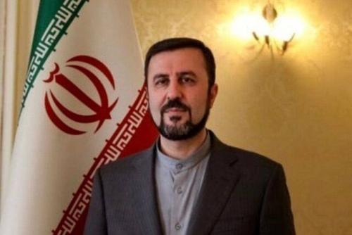 حکم معاونت عراقچی برای غریب آبادی 