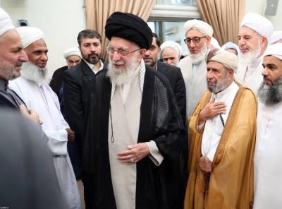 تصاویر دیدار علمای اهل سنت با رهبر انقلاب