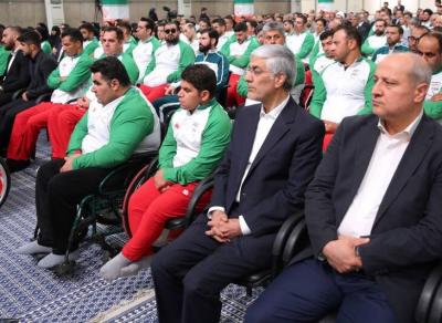 تصاویر دیدار ورزشکاران المپیک و پارالمپیک با رهبر انقلاب