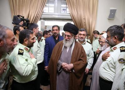 عکس/ دیدار جمعی از فرماندهان ناجا با رهبر انقلاب