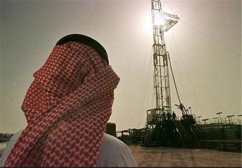 عربستان هدف نفت  را کنار می‌گذارد