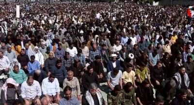 اقامه نماز جمعه به امامت رهبر انقلاب