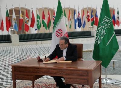 دیدار عراقچی با وزیر خارجه عربستان/عکس