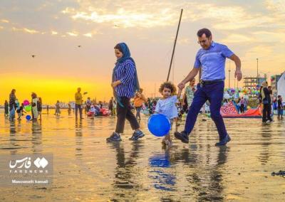 کودکانه‌ای با ساحل/عکس