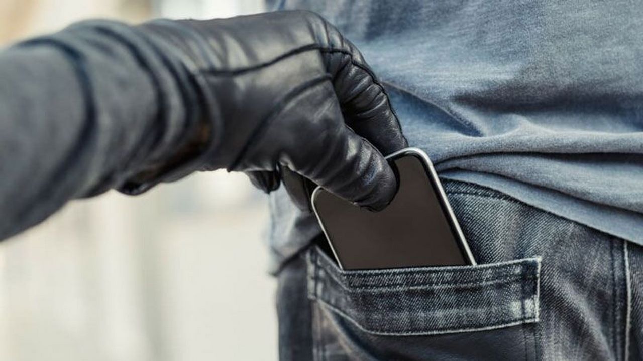 همسرم با لباس مردانه سرقت می‌کند 