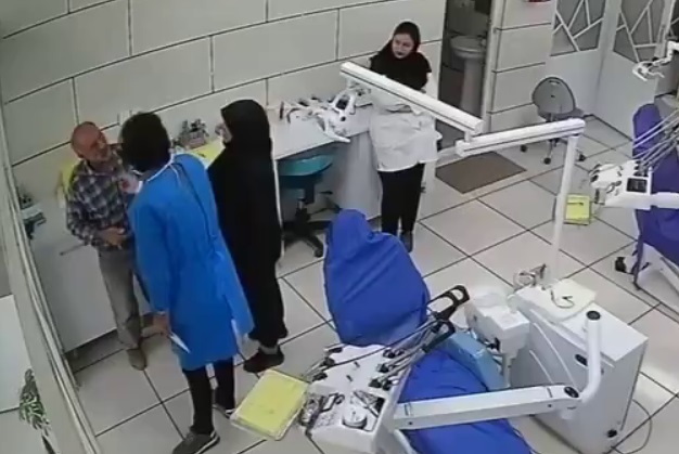 حمله یک بیمار با چاقو به دندانپزشک 