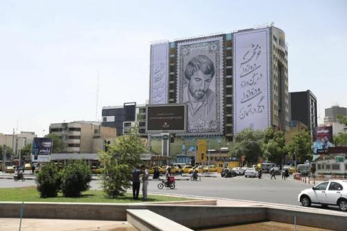 طبقاتی شدن میدان ونک