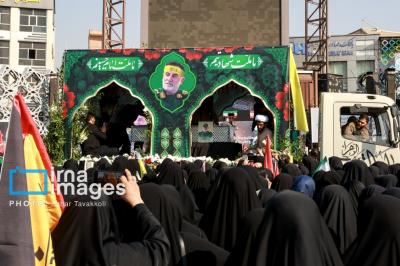  تشییع پیکر شهید «عباس نیلفروشان» /عکس