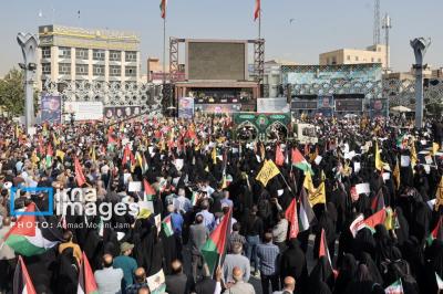  تشییع پیکر شهید «عباس نیلفروشان» /عکس
